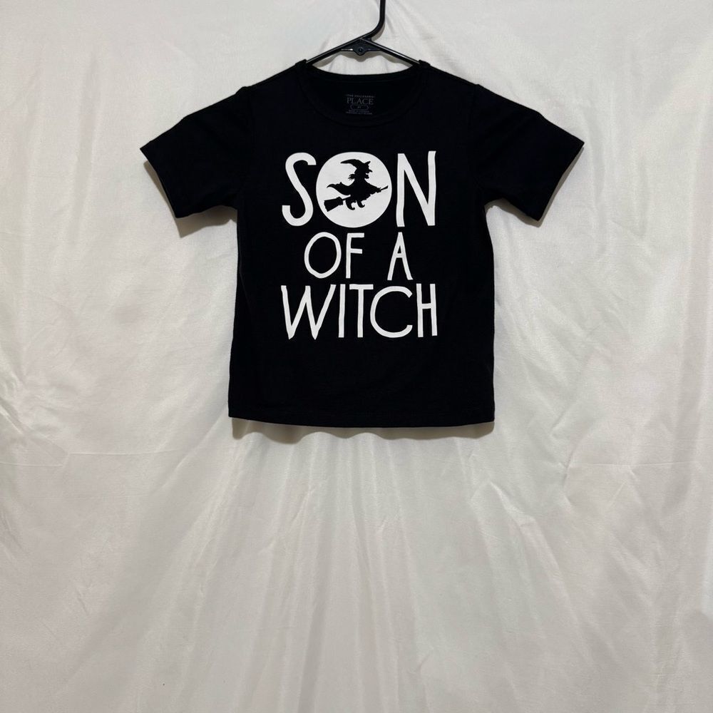 The Children’s Place "Son of a Witch" t-shirt
Size 3T